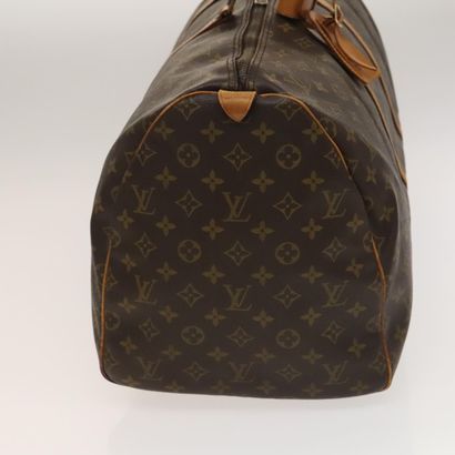 Louis Vuitton Keepall 55
Sac de voyage en...