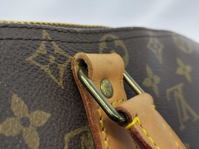 Louis Vuitton Keepall Bandoulière 55
Sac...