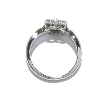 Van Cleef & Arpels Sweet Alhambra
Bague en...