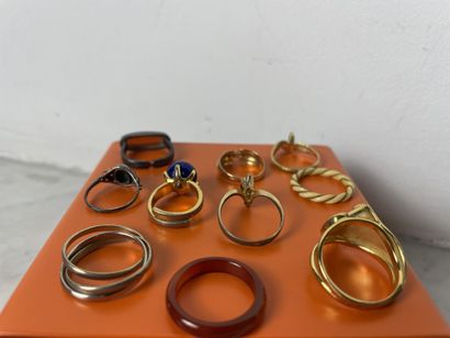Set of fancy rings and bracelets (20th century):...
