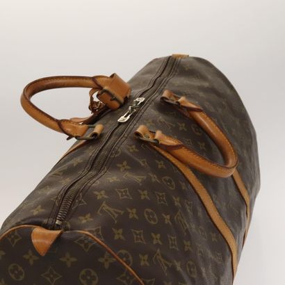 Louis Vuitton Keepall 55
Sac de voyage en...