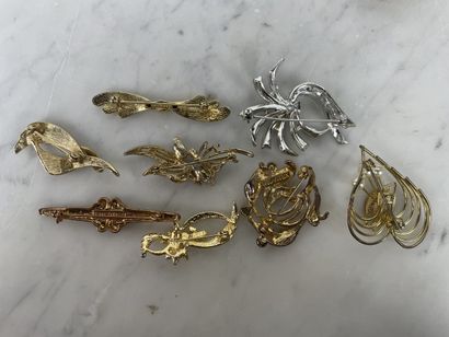 Ensemble de bijoux fantaisie à décor de perles...