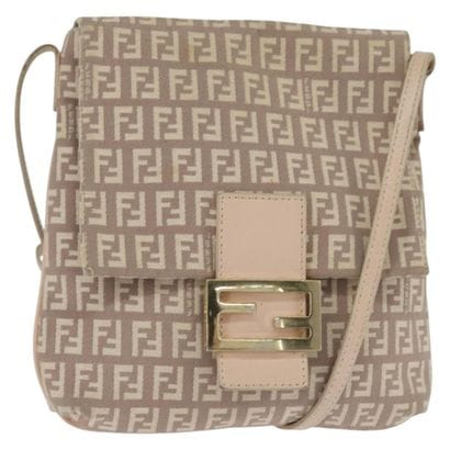 Fendi Zucchino Shoulder Bag
Sac porté épaule...