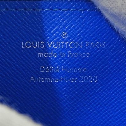 Louis Vuitton Porte-monnaie plat
Porte-monnaie...