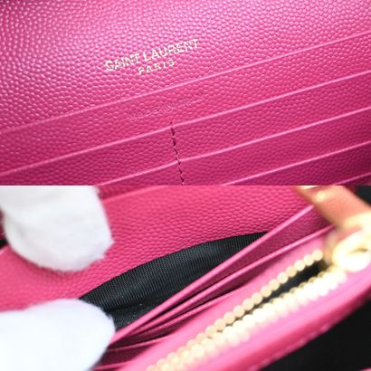 Saint Laurent Niki Chain Flap Bag
Sac à rabat...