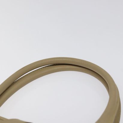 Gucci Bow Frame Chain Clutch
Pochette à fermoir...