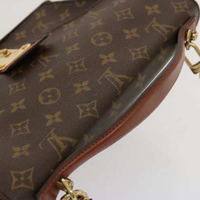 Louis Vuitton Monceau 28
Sac à main rigide...