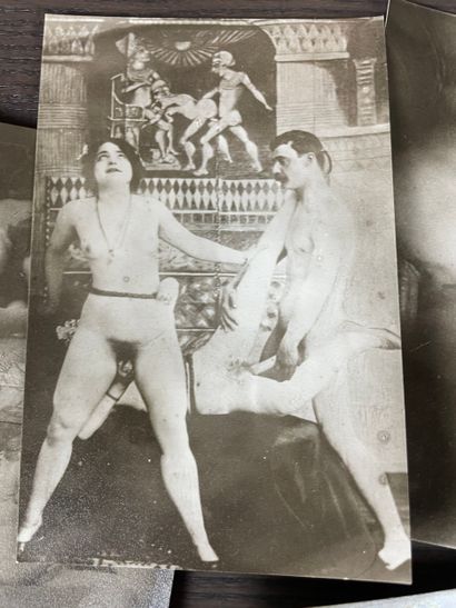 Important antique erotic set Photographs...