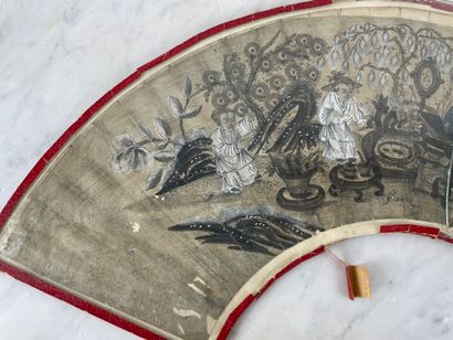 China, early 20th century Painted fan

Fan-shaped...
