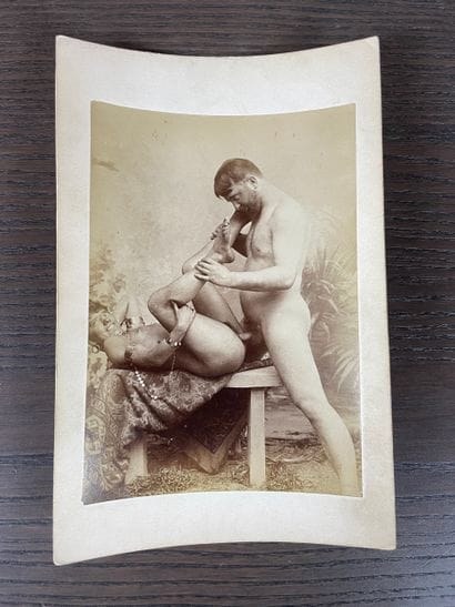 Photographie albuminé érotique explicite...