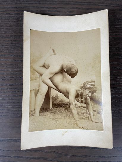 Photographie albuminé érotique explicite...