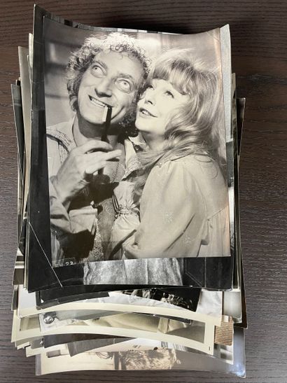 Large lot of cinema photographs
Set of black...