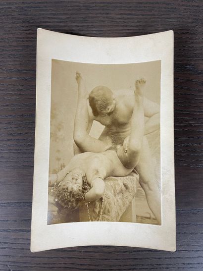 Photographie albuminé érotique explicite...
