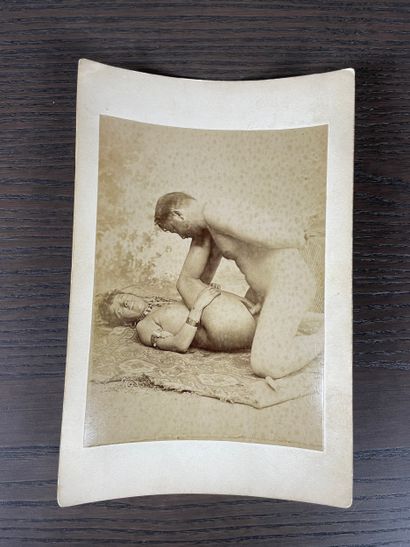 Photographie albuminé érotique explicite...