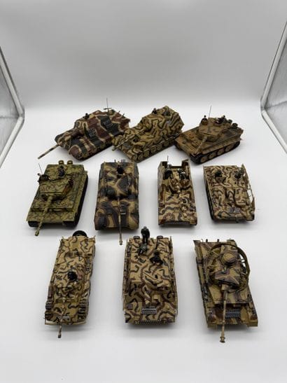 Set of 10 military tank models

Set of ten...