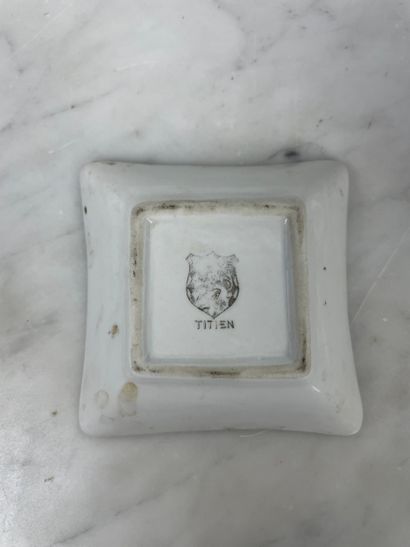 Lot de porcelaines/faïences et verre (Europe,...