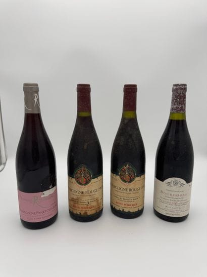 Lot de vins de Bourgogne
Comprenant : Bourgogne...