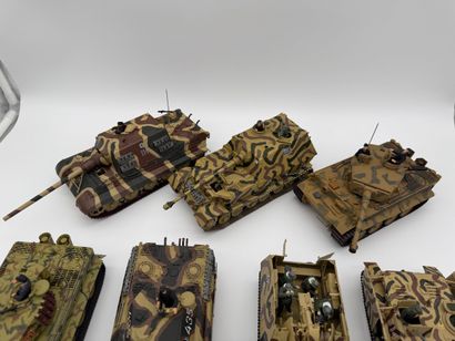 Set of 10 military tank models

Set of ten...
