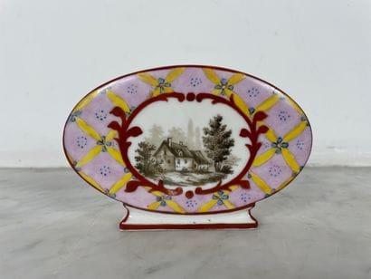 Sèvres/Paris, XIX - XX siècle - Pique-fleurs...
