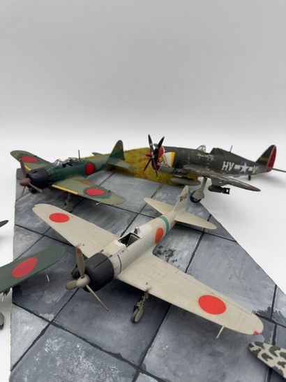 Set of 7 miniature military aircraft models...