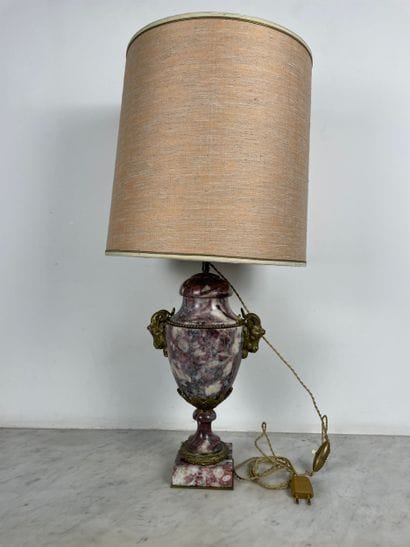 Lampe de table de style Louis XVI - Marbre
Urne...