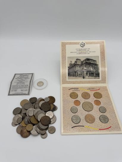 Set of current coins and silver medal - Belgium
Set...