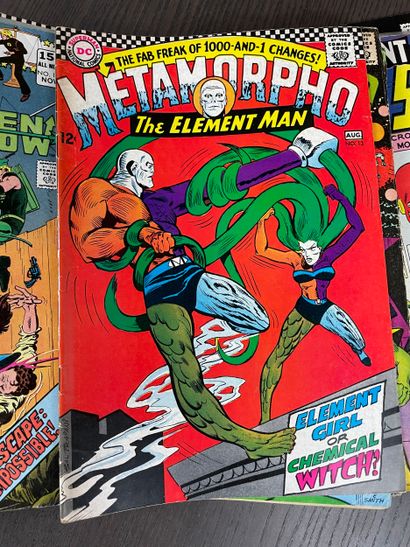 Lot de 45 comics américains, éditeur DC Comics,...