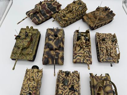 Set of 10 military tank models

Set of ten...