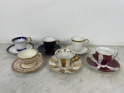 Ensemble de six tasses et sous-tasses en...