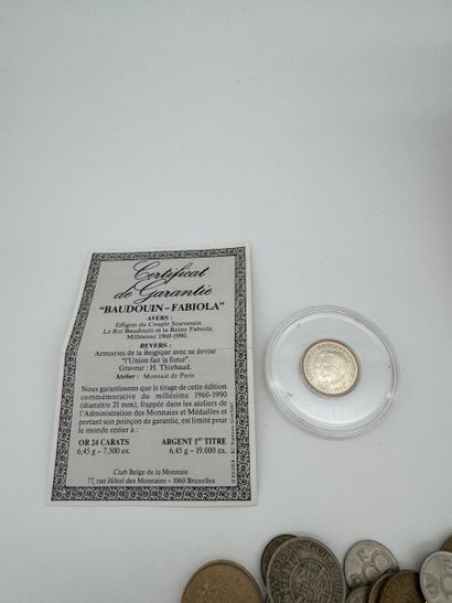 Set of current coins and silver medal - Belgium
Set...