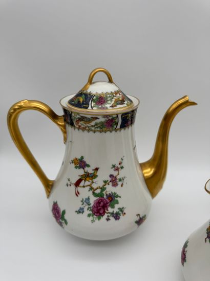 Service à café en porcelaine - M.F. Limoges...