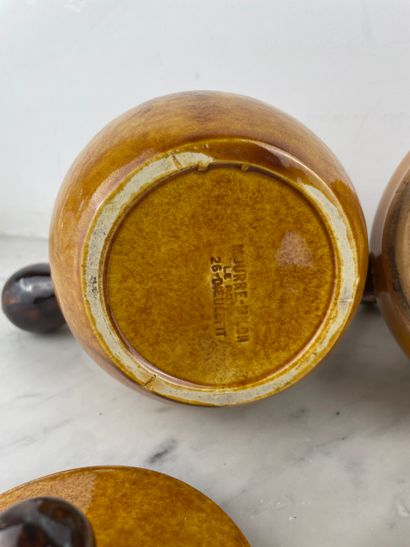 Lot de deux céramiques vernissées orangé...