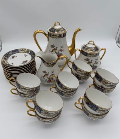 Service à café en porcelaine - M.F. Limoges...