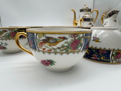 Service à café en porcelaine - M.F. Limoges...