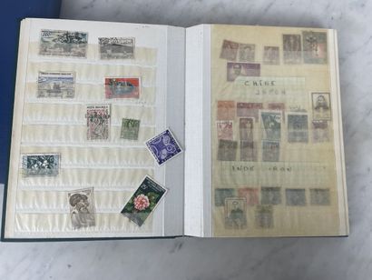 Lot d’albums de timbres-poste Collection...