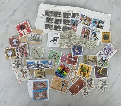 Lot de timbres-poste Thème Jeux Olympiques...