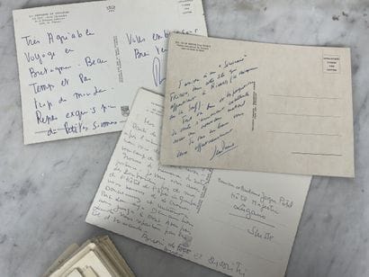 Correspondances manuscrites et cartes postales...