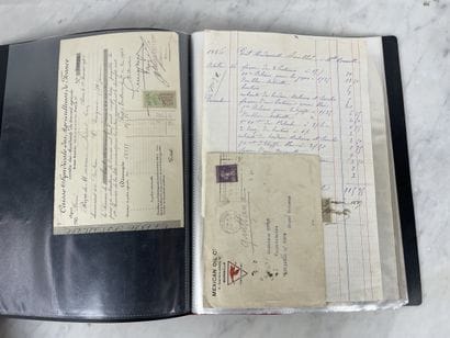 Porte-vues de documents manuscrits et album...