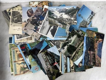 Ensemble de cartes postalesanciennes (écrites),...