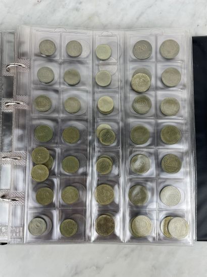 Classeurs numismatiques French coins in francs...