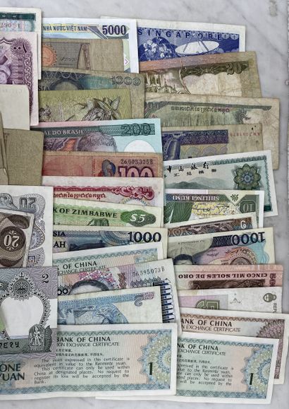 Ensemble de billets de banque Monde Fin XX...