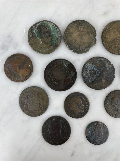 Lot of royal coins and tokens France XVII...