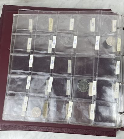 Set of 3 numismatic binders French and foreign...
