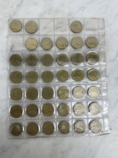 Lot d’environ 650 g de pièces de monnaie...