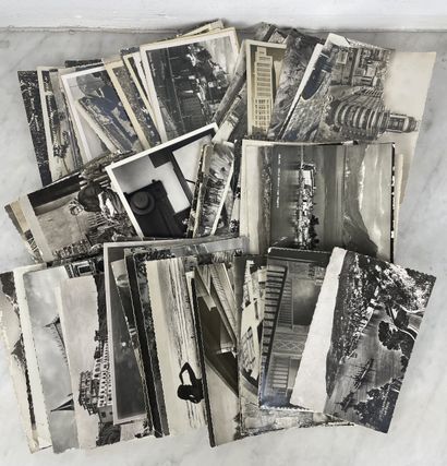 Ensemble conséquent de cartes postales anciennes,...