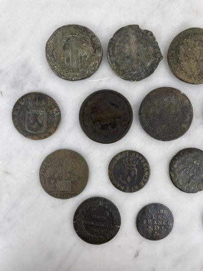Lot of royal coins and tokens France XVII...