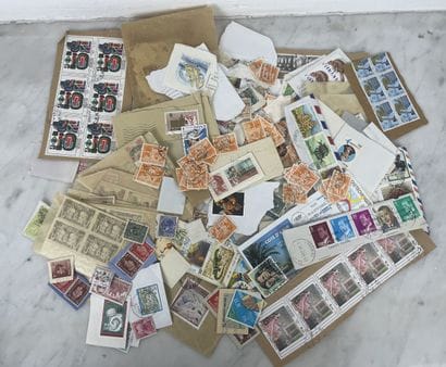 Lot de timbres-poste Pays mélangés
Ensemble...