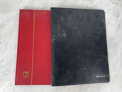 Porte-vues de documents manuscrits et album...