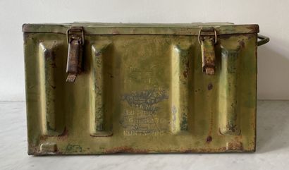 Caisse militaire en métal - M23A, mines antichars...
