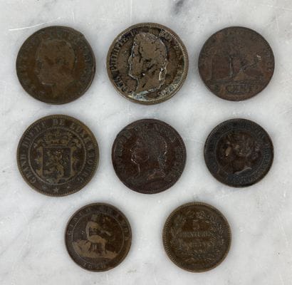 Ensemble de monnaies étrangères XIX siècle
Lot...
